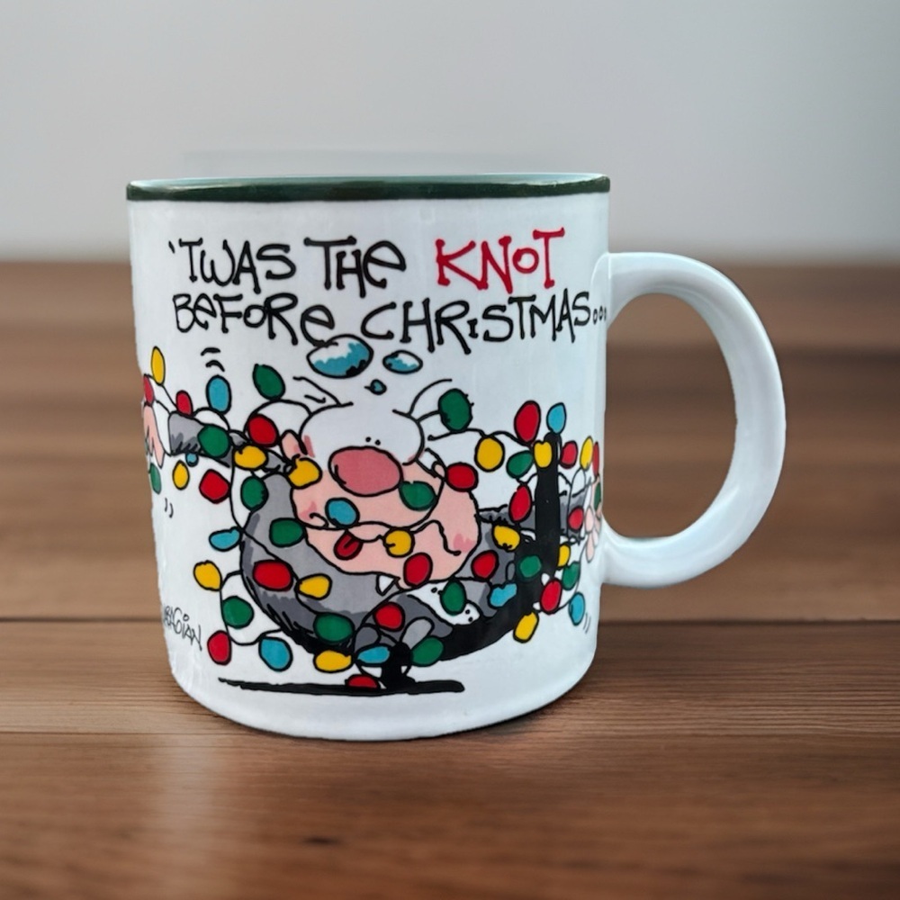 1987 Potpourri Press Dabagian Coffee Mug Shots 'Twas The Knot... Tangled Lights